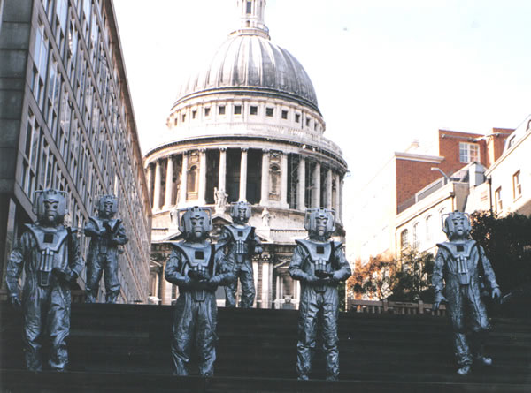 Cybermen in London