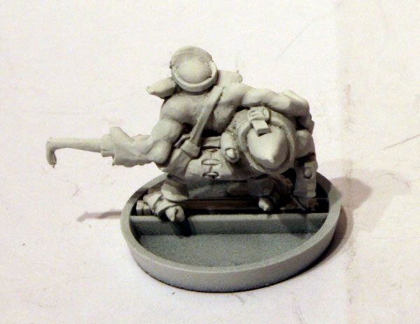 Grot with Toolbox 